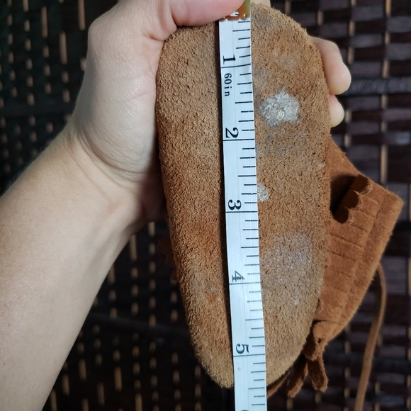 Minnie Tonka Moccasins - Picture 8 of 9